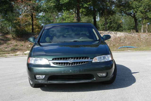 2001 Nissan Altima 3.0 Quattro