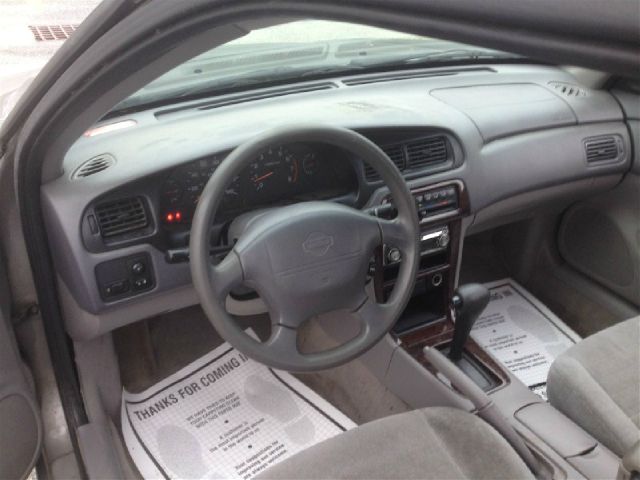 2001 Nissan Altima Unknown