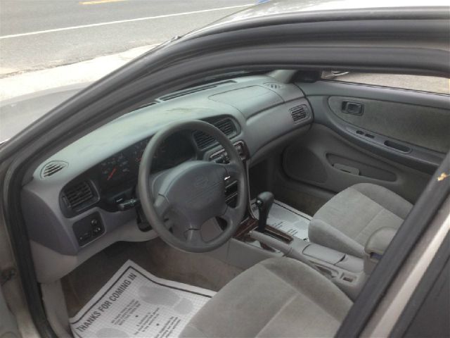 2001 Nissan Altima Unknown