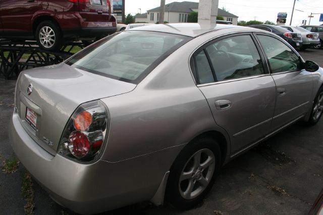 2002 Nissan Altima Pickupslt Quad Cab SWB 4WD 4x4 Truck