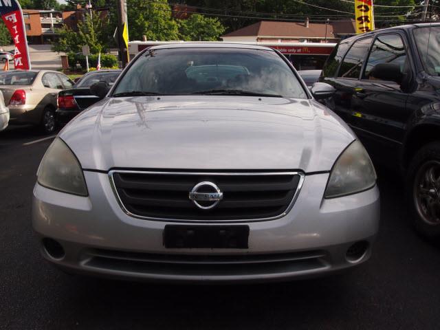 2002 Nissan Altima LX Convertible