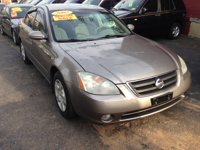 2002 Nissan Altima Pickupslt Quad Cab SWB 4WD 4x4 Truck