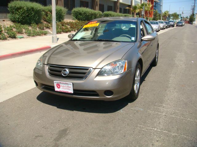 2002 Nissan Altima Pickupslt Quad Cab SWB 4WD 4x4 Truck