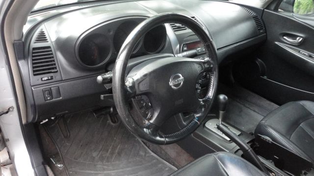 2002 Nissan Altima SLT Quad Cab 2WD