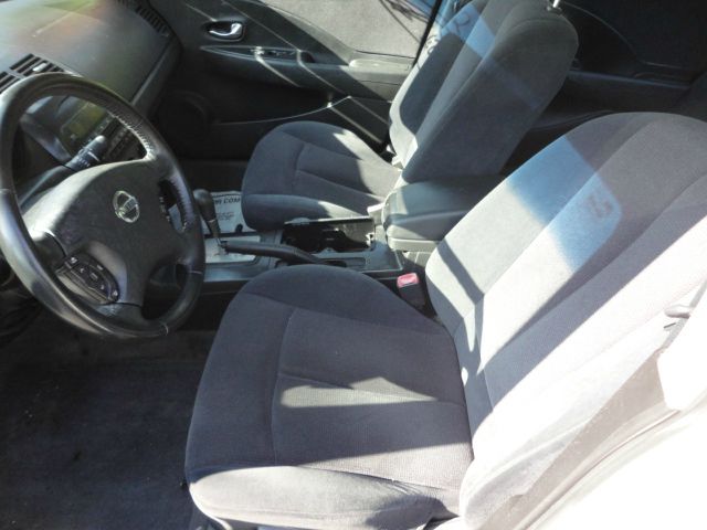 2002 Nissan Altima Unknown