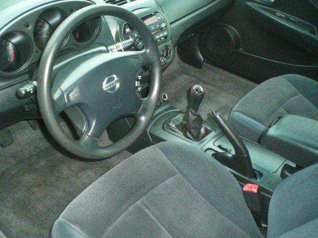 2002 Nissan Altima Pickupslt Quad Cab SWB 4WD 4x4 Truck