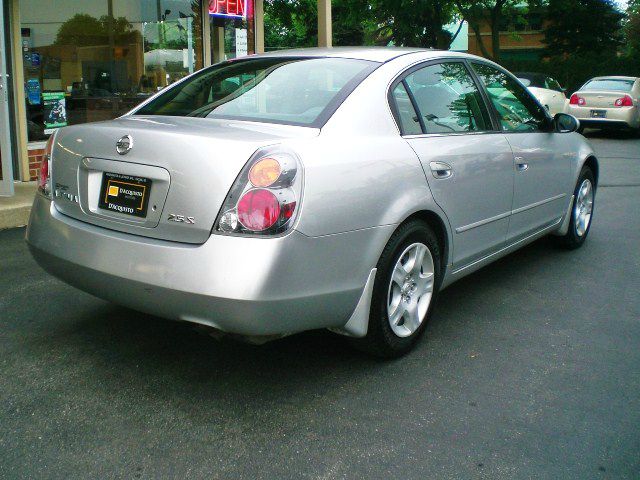 2002 Nissan Altima Pickupslt Quad Cab SWB 4WD 4x4 Truck