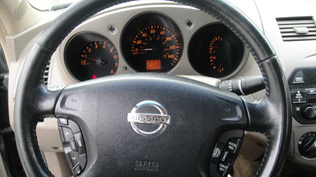 2002 Nissan Altima Pickupslt Quad Cab SWB 4WD 4x4 Truck