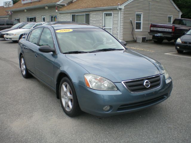 2002 Nissan Altima LE