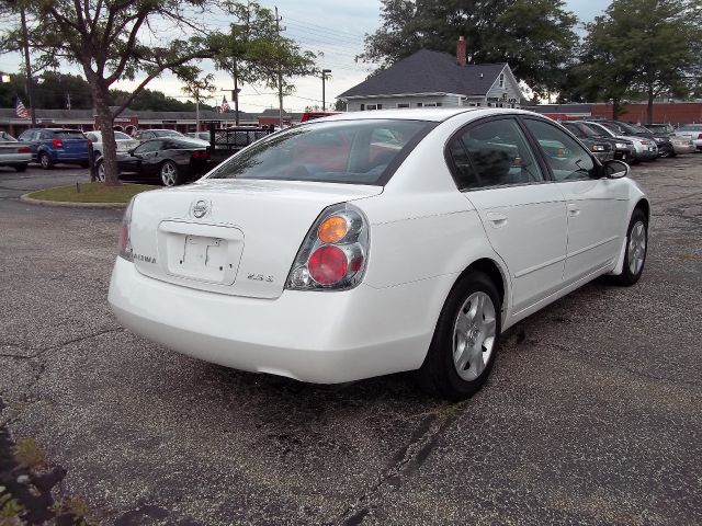 2002 Nissan Altima Pickupslt Quad Cab SWB 4WD 4x4 Truck