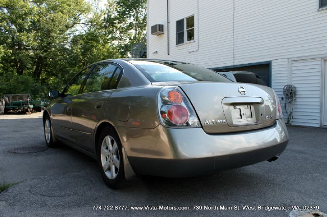 2002 Nissan Altima Pickupslt Quad Cab SWB 4WD 4x4 Truck