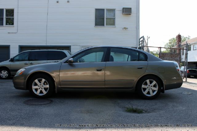 2002 Nissan Altima Pickupslt Quad Cab SWB 4WD 4x4 Truck