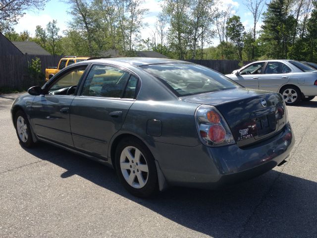 2002 Nissan Altima SLT Quad Cab 2WD