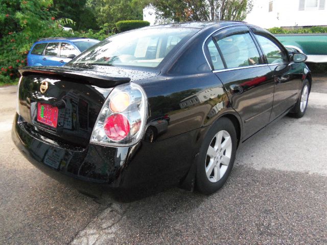 2002 Nissan Altima SLT Quad Cab 2WD