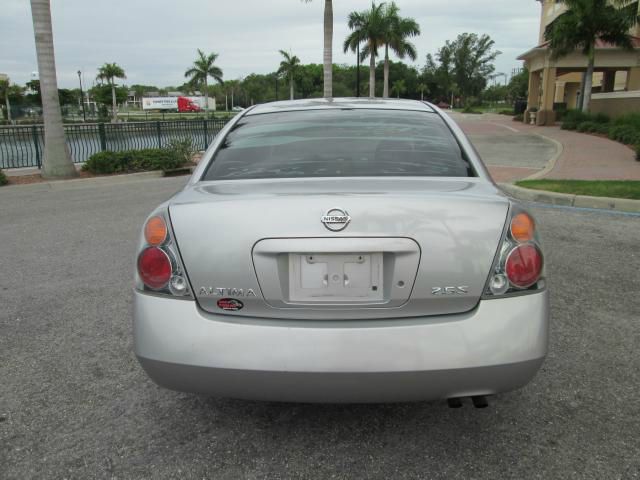 2002 Nissan Altima SLT Quad Cab 2WD