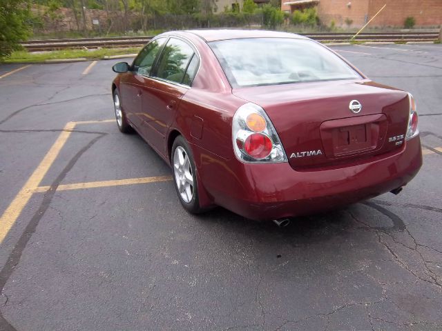 2002 Nissan Altima LE