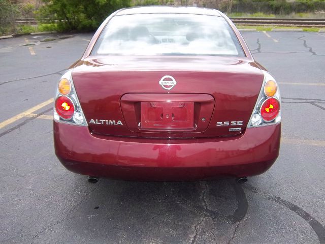 2002 Nissan Altima LE