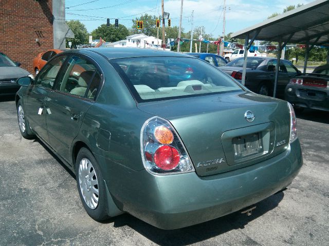 2002 Nissan Altima Pickupslt Quad Cab SWB 4WD 4x4 Truck