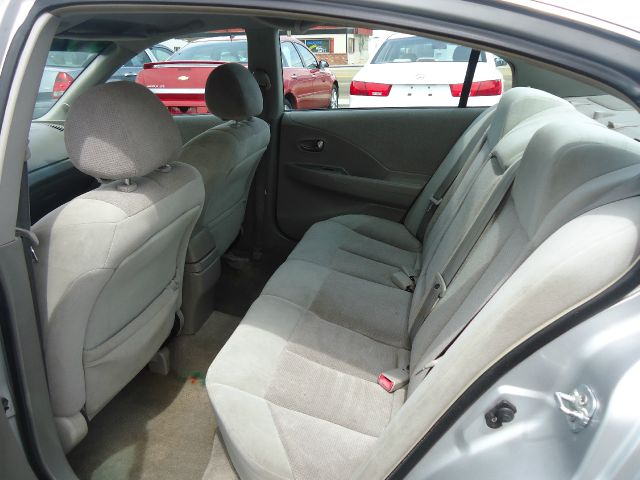 2002 Nissan Altima Pickupslt Quad Cab SWB 4WD 4x4 Truck