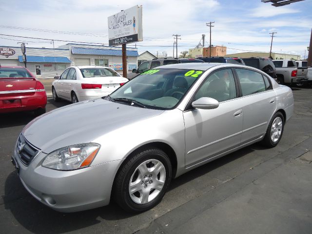 2002 Nissan Altima Pickupslt Quad Cab SWB 4WD 4x4 Truck