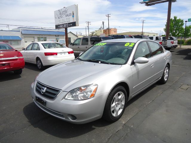 2002 Nissan Altima Pickupslt Quad Cab SWB 4WD 4x4 Truck