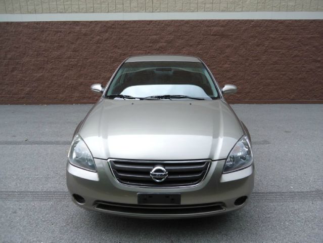 2002 Nissan Altima Pickupslt Quad Cab SWB 4WD 4x4 Truck