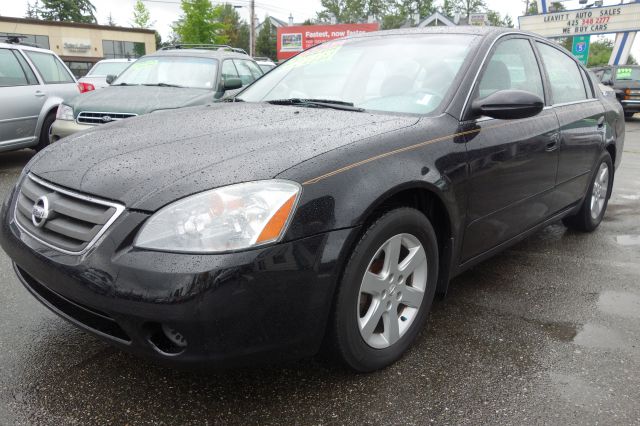 2002 Nissan Altima Pickupslt Quad Cab SWB 4WD 4x4 Truck