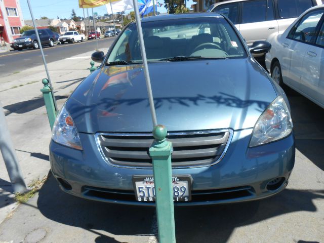 2002 Nissan Altima Pickupslt Quad Cab SWB 4WD 4x4 Truck