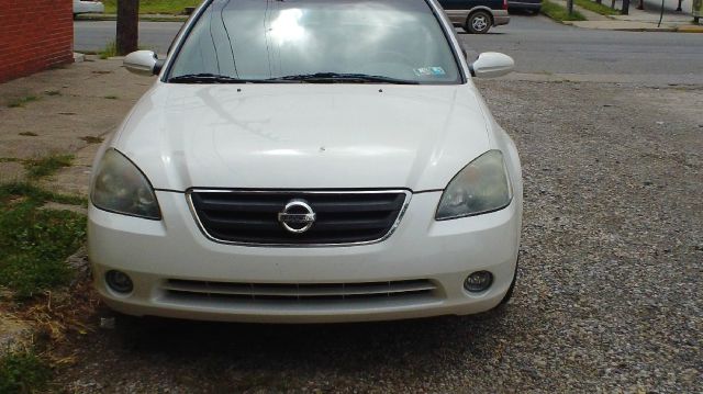 2002 Nissan Altima Pickupslt Quad Cab SWB 4WD 4x4 Truck