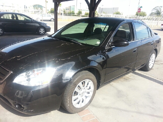 2002 Nissan Altima Pickupslt Quad Cab SWB 4WD 4x4 Truck