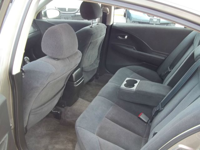 2002 Nissan Altima LE