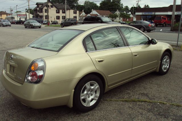 2002 Nissan Altima Pickupslt Quad Cab SWB 4WD 4x4 Truck