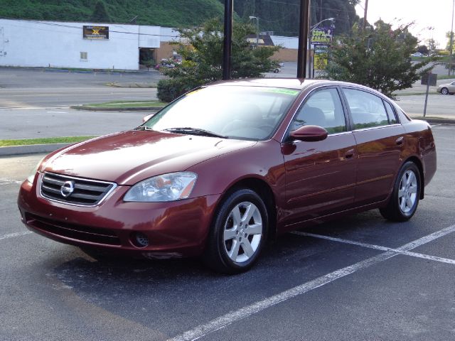 2002 Nissan Altima Pickupslt Quad Cab SWB 4WD 4x4 Truck