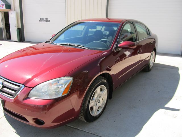 2002 Nissan Altima Pickupslt Quad Cab SWB 4WD 4x4 Truck