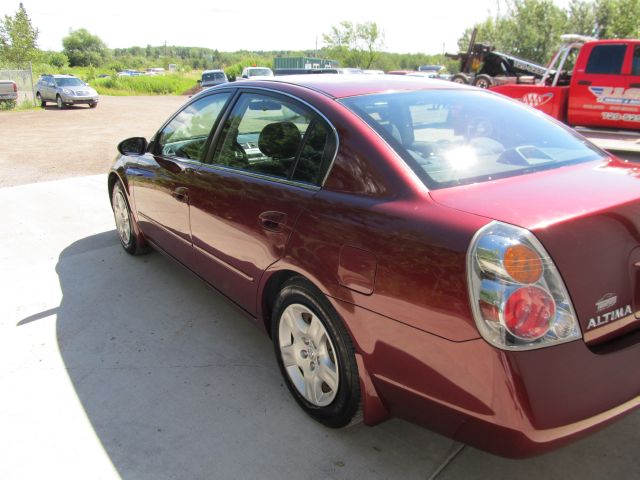 2002 Nissan Altima Pickupslt Quad Cab SWB 4WD 4x4 Truck