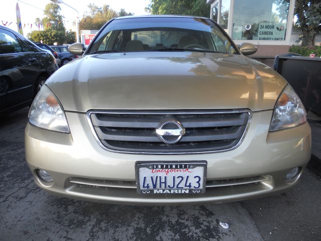 2002 Nissan Altima LE