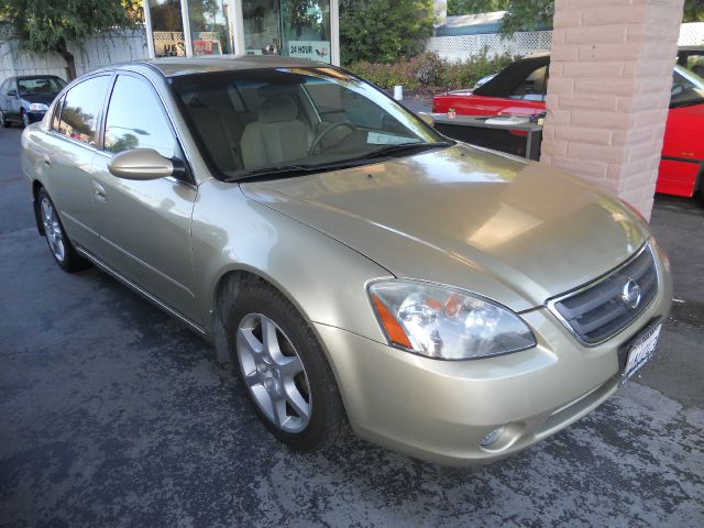 2002 Nissan Altima LE