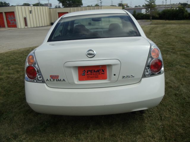 2002 Nissan Altima Pickupslt Quad Cab SWB 4WD 4x4 Truck