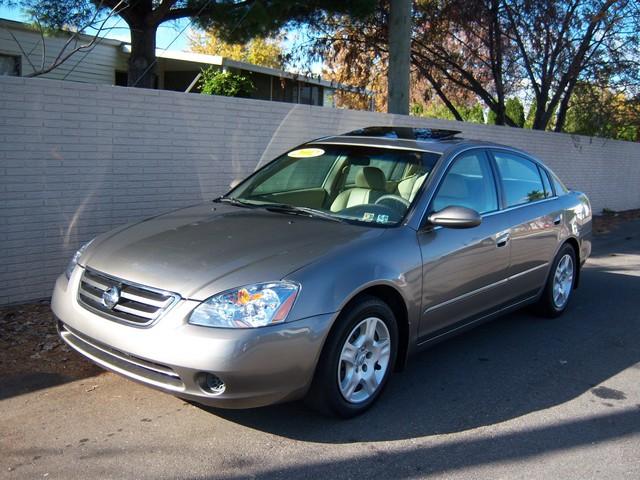 2002 Nissan Altima XR