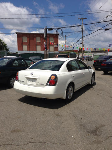 2002 Nissan Altima SLT Quad Cab 2WD