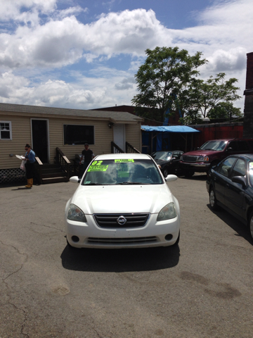 2002 Nissan Altima SLT Quad Cab 2WD