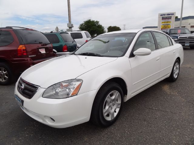 2002 Nissan Altima Pickupslt Quad Cab SWB 4WD 4x4 Truck