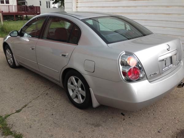 2002 Nissan Altima Pickupslt Quad Cab SWB 4WD 4x4 Truck