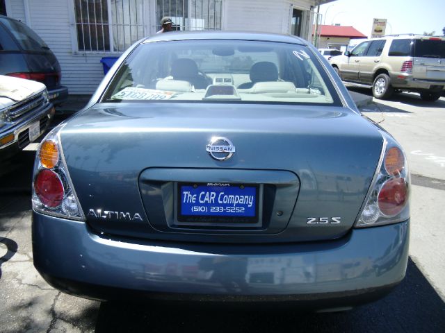 2002 Nissan Altima Pickupslt Quad Cab SWB 4WD 4x4 Truck