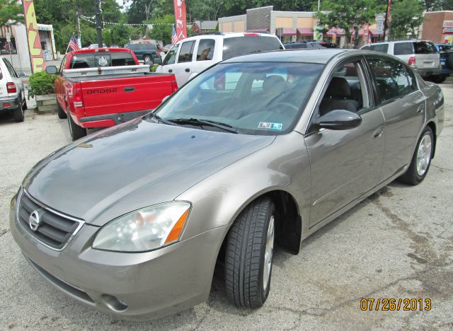 2002 Nissan Altima Pickupslt Quad Cab SWB 4WD 4x4 Truck