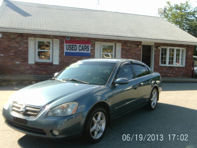 2002 Nissan Altima LE