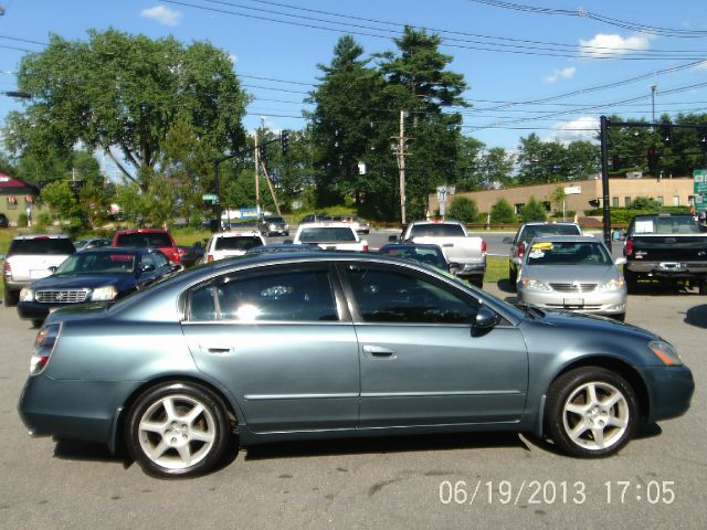 2002 Nissan Altima LE