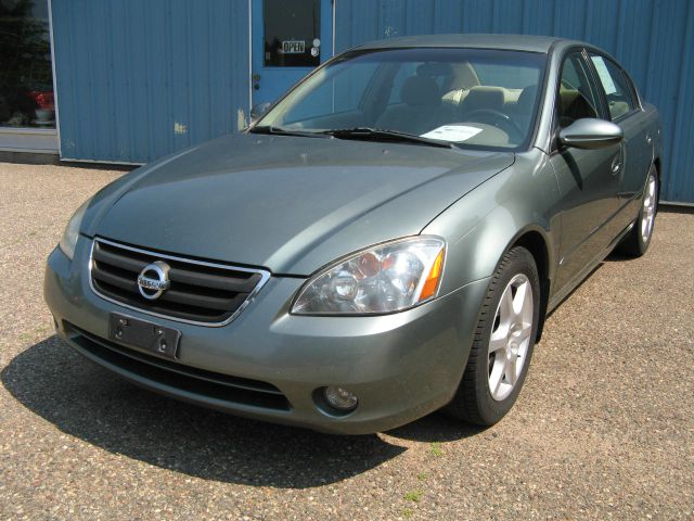 2002 Nissan Altima LE