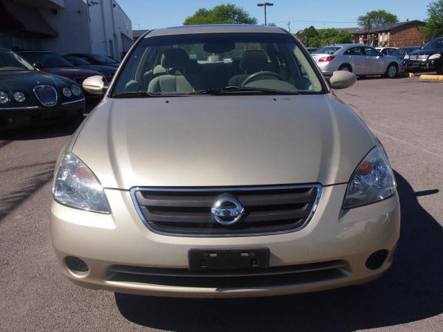 2002 Nissan Altima Pickupslt Quad Cab SWB 4WD 4x4 Truck