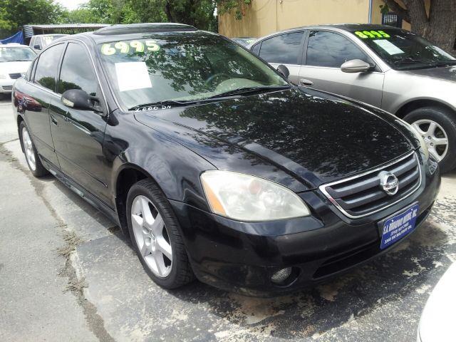 2003 Nissan Altima LE